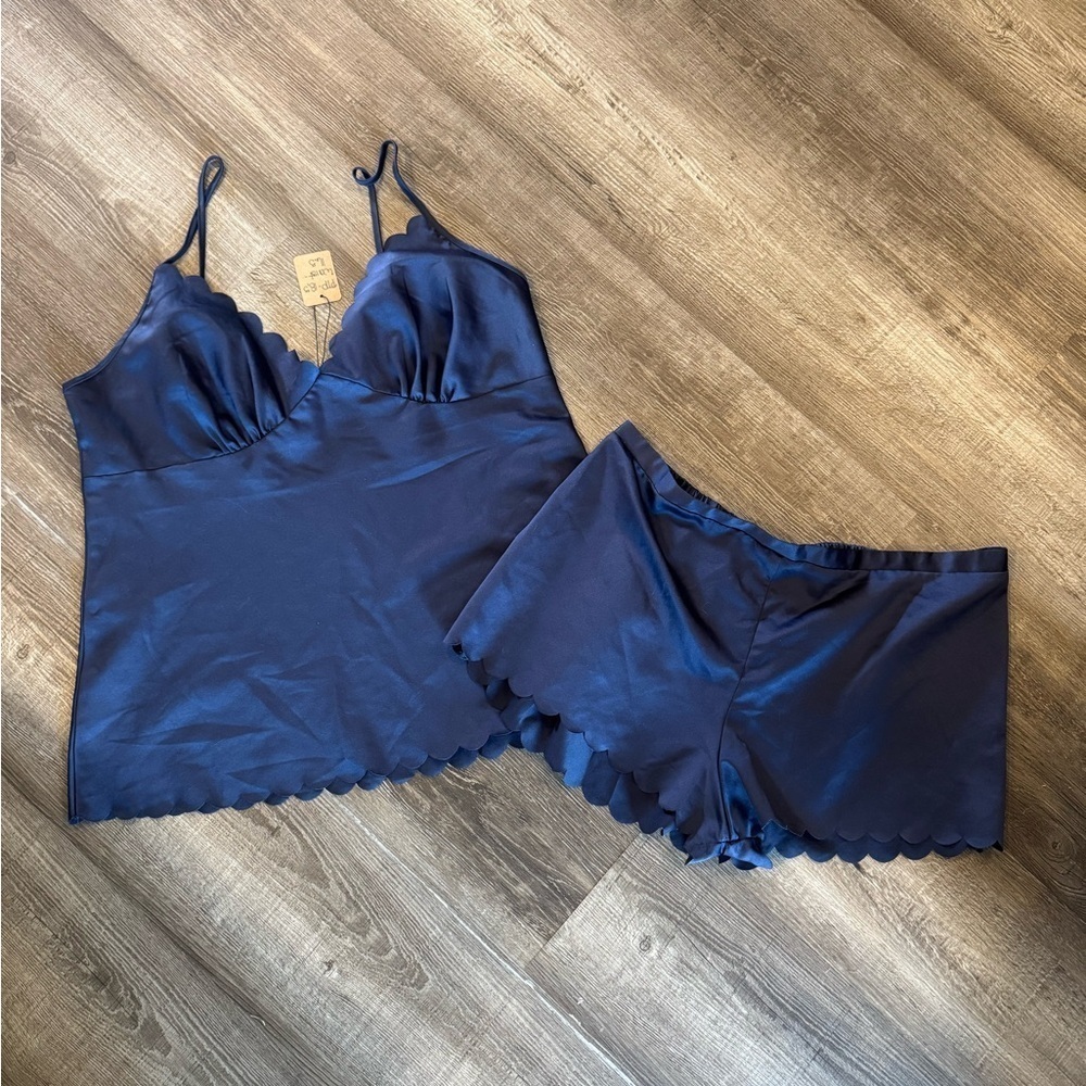 Elegant Navy Blue Women's Sleepwear Set
